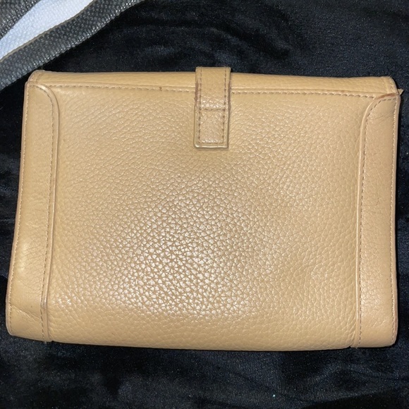 24hrs FLASH SALE $$Ashneil  hand purse - Picture 2 of 10